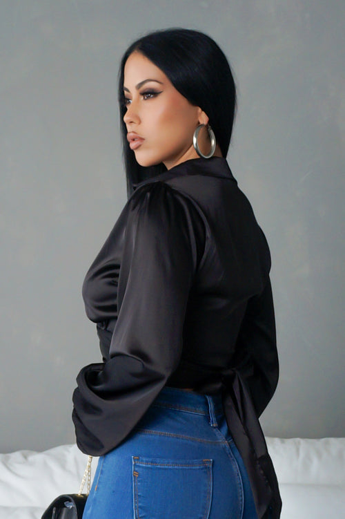 Doing It For Me Crop Top - Black
