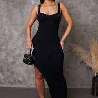 Falling For You Midi Dress - Black