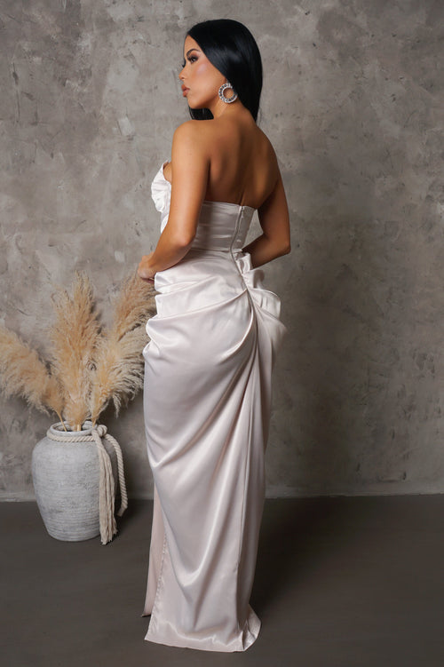 Course Of Events Midi Dress - Champagne